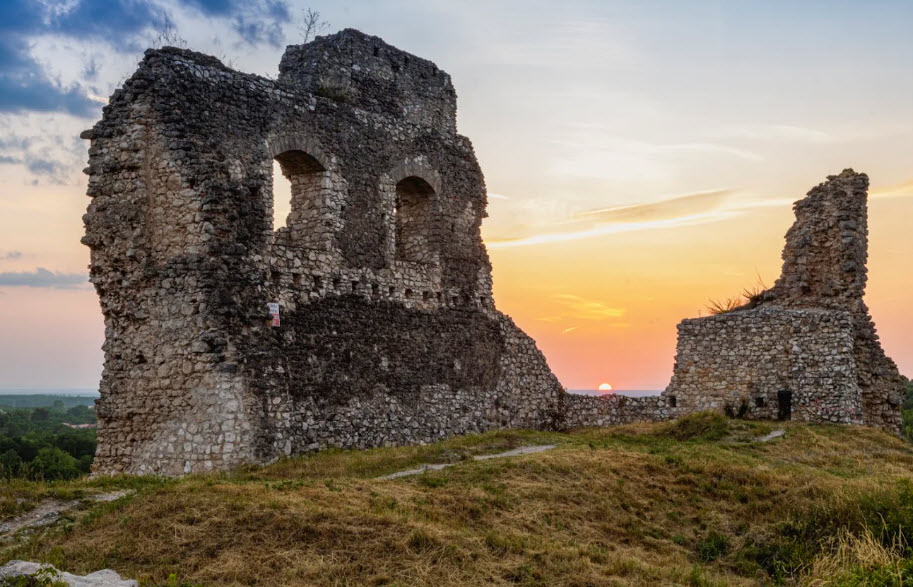 Szarvaskő Castle Ruins, Hungary